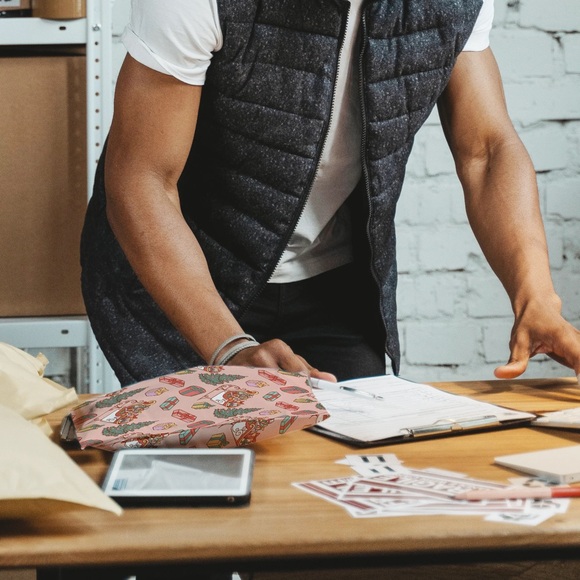 Christmas Santa's Sleigh Poly Mailers 10x13 Pack of 25 - Picture 8 of 9